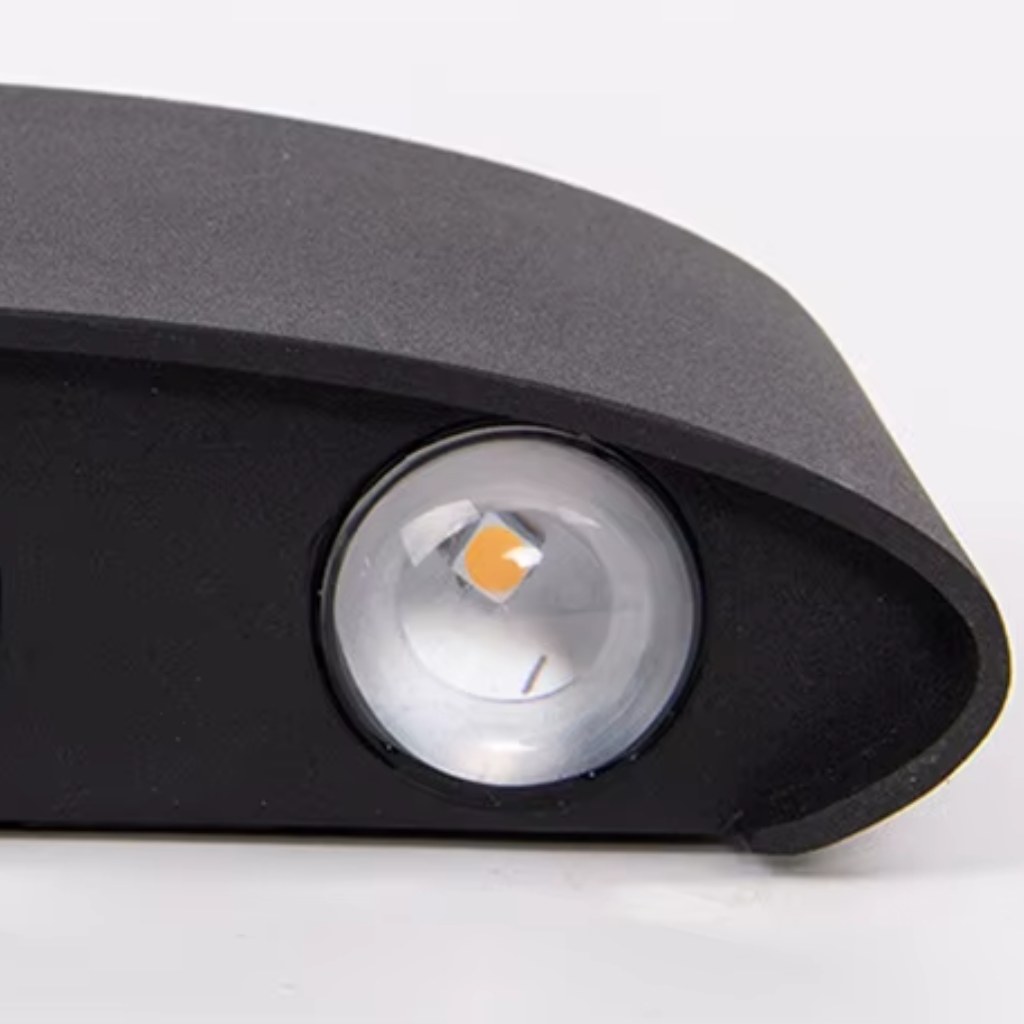 applique murale extérieure LED étanche IP66 fond blanc 2 — Alenza
