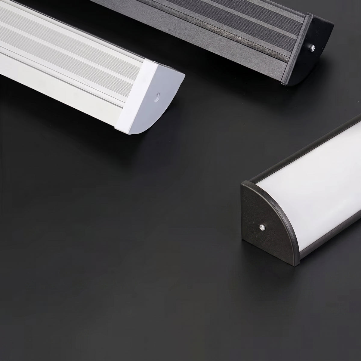 applique murale extérieure LED aluminium linéaire LINEO vue 19 — Alenza