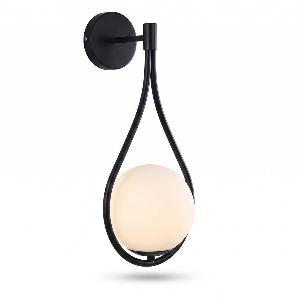 applique murale dorée globe verre opalin lumière douce salon — Alenza