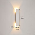 applique murale extérieure LED lame verticale VELTIA mise en situation 8 — Alenza