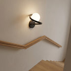 applique murale globe verre opale lumière douce salon — Alenza