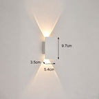 applique murale extérieure LED lame verticale VELTIA mise en situation 9 — Alenza