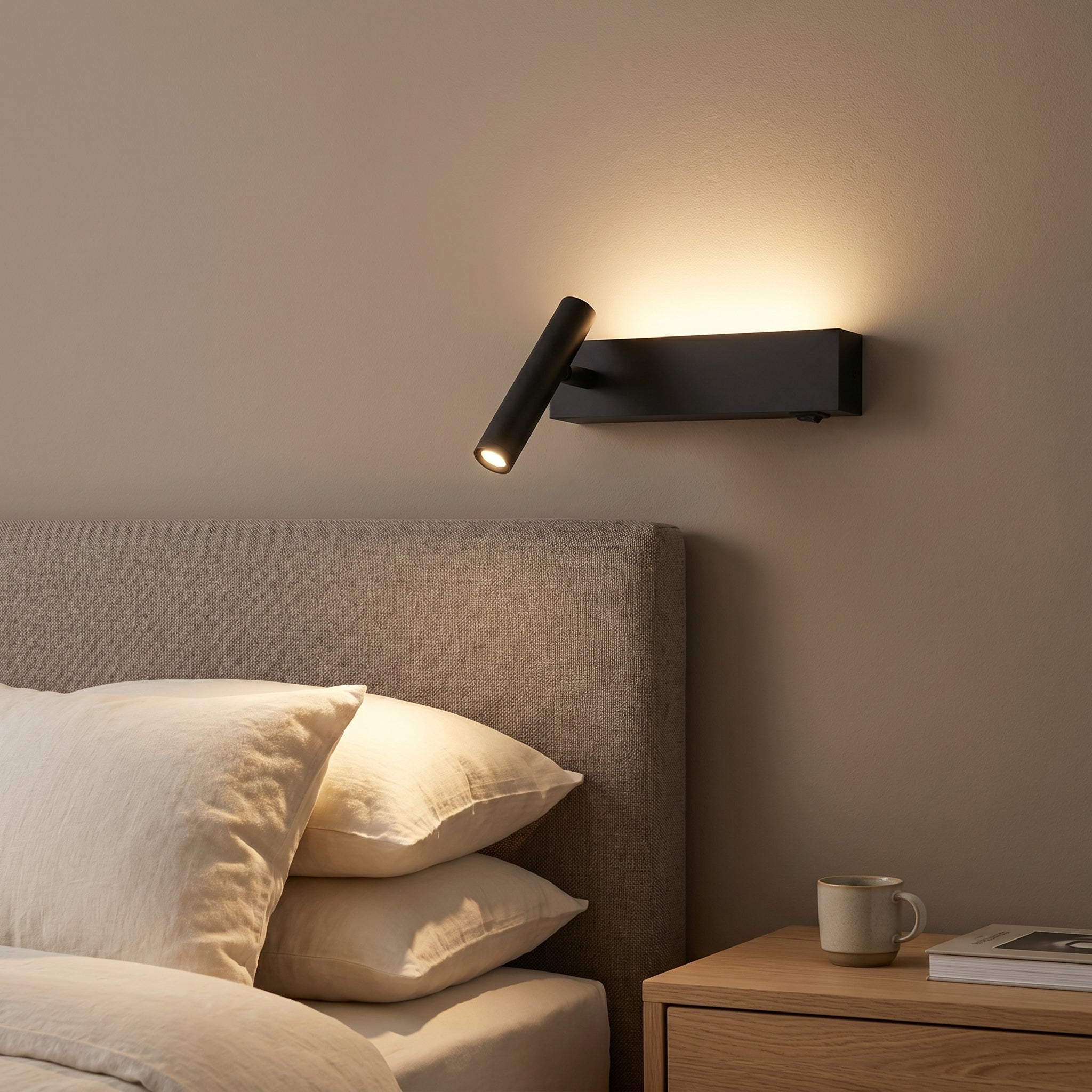 applique murale liseuse LED ambiance et spot tête de lit — Alenza